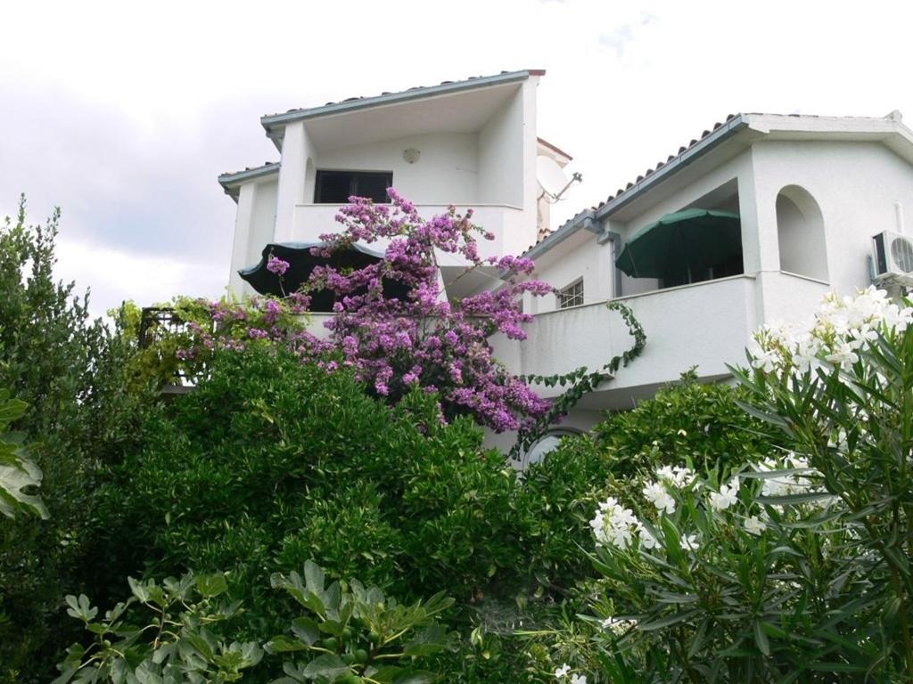 Apartments With A Parking Space Okrug Donji, Ciovo - 13732 Donji Okrug  Εξωτερικό φωτογραφία