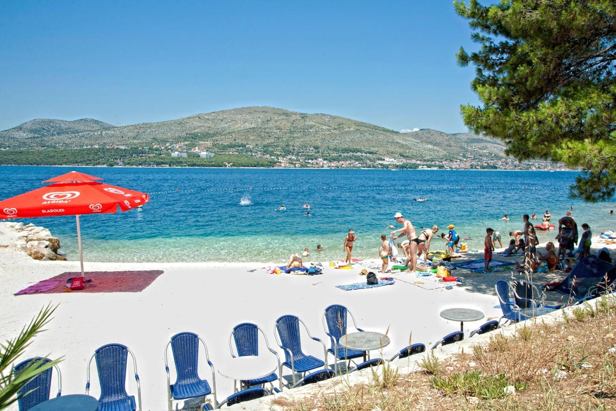 Apartments With A Parking Space Okrug Donji, Ciovo - 13732 Donji Okrug  Εξωτερικό φωτογραφία